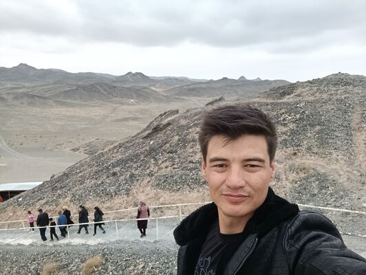  ,   Daminiq, 30 ,   ,   