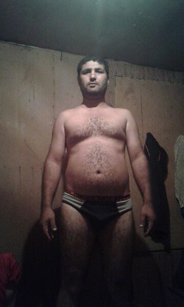  ,   Alik, 43 ,   