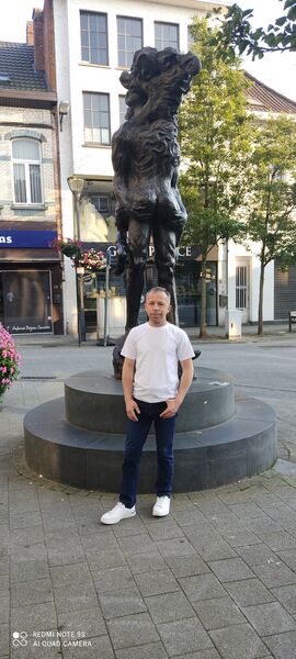  Torhout,   , 42 ,   ,   