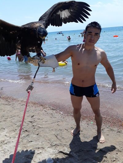  ,   Omar, 32 ,   ,   