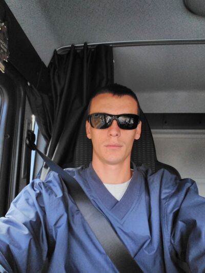  ,   Dragos, 34 ,   ,   , c 