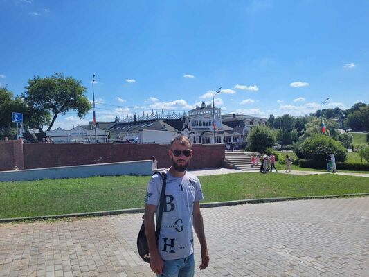  ,   Andrey, 36 ,   ,   , c , 