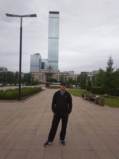  ,   Alexander, 42 ,   ,   