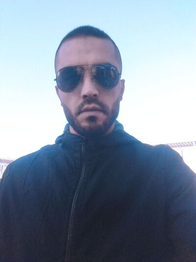  ,   Adem, 33 ,   ,   , c , 