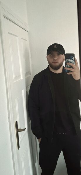  ,   Ali, 27 ,     