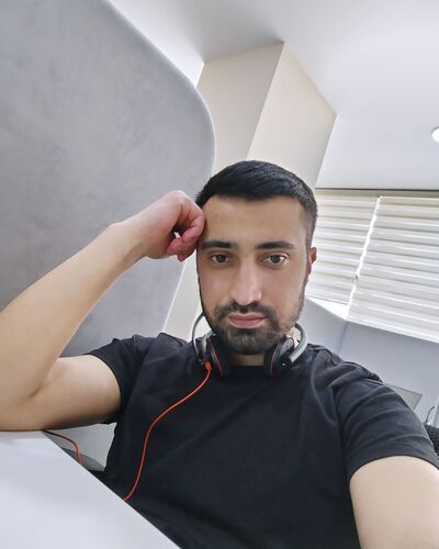  ,   Rashad, 29 ,   ,   