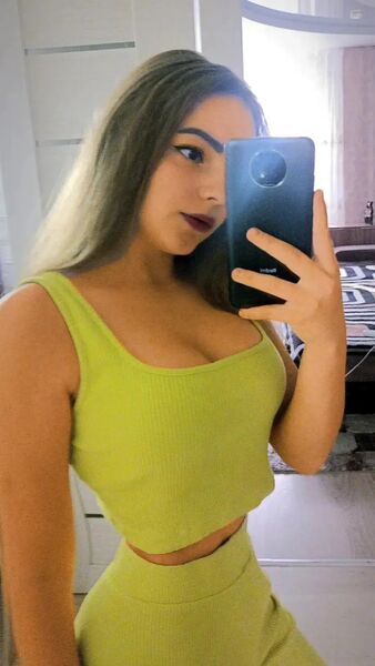  ,   Elvira, 24 ,   c , 