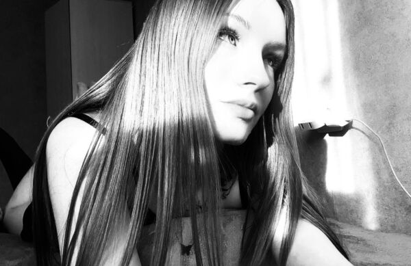  ,   Mary, 18 ,   