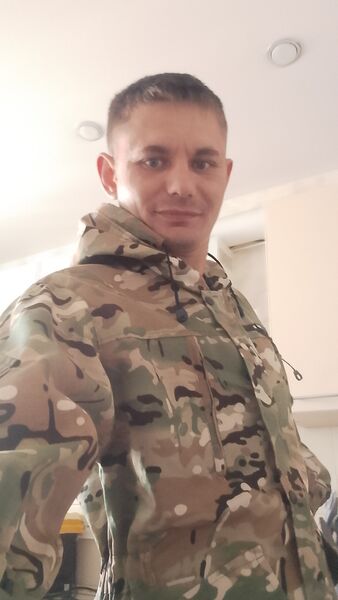  ,   Valerij, 35 ,   ,   