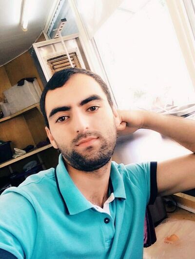  ,   Alijon, 28 ,  
