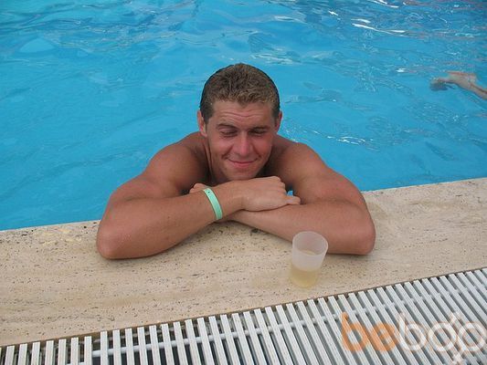  ,   Viktor, 37 ,   ,   , c 