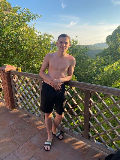  ,   Ivan, 22 ,   ,   