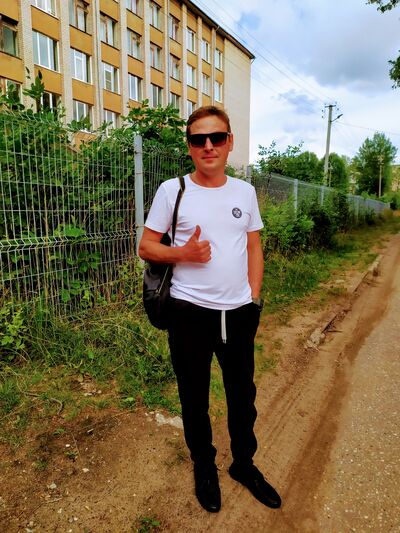  ,   Alexander, 41 ,   ,   , c , 