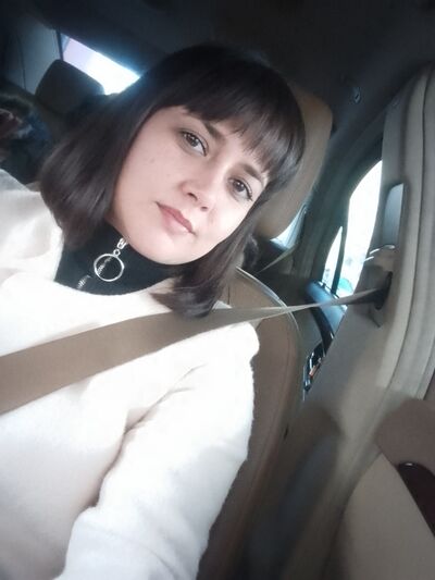  ,   Luna, 33 ,   ,   