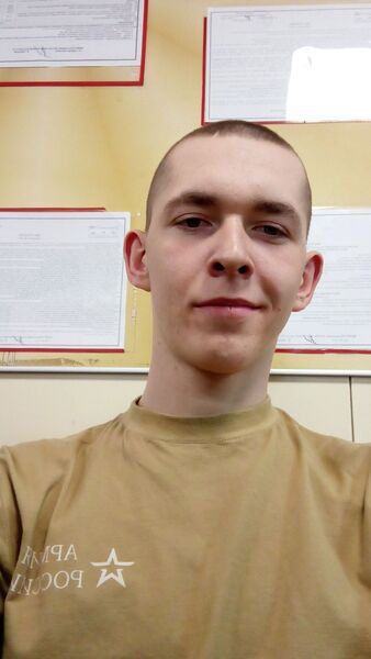  ,   Daniil, 21 ,   ,   , 