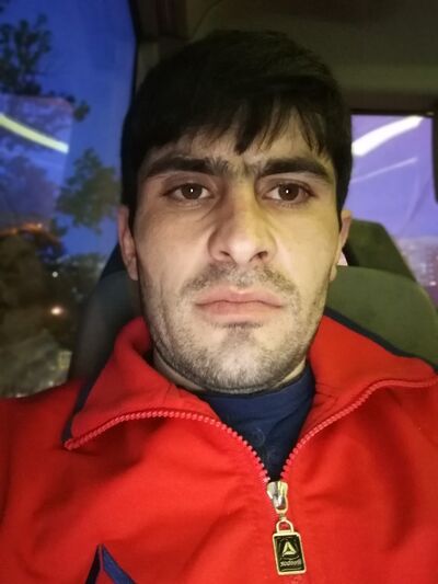  ,   Armen, 34 ,   ,   , c 