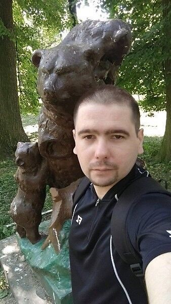  ,   Pavlo, 35 ,  
