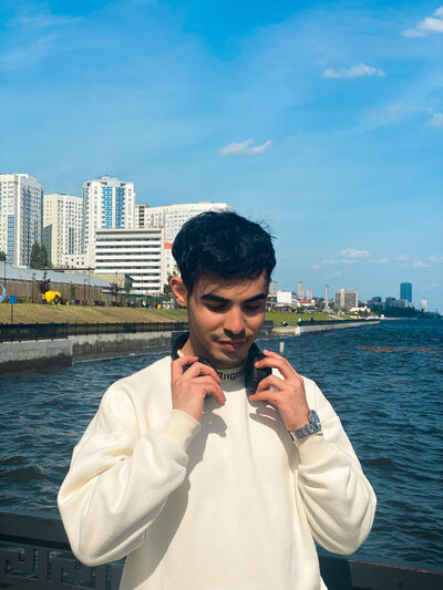  ,   Karim, 22 ,   ,   , c 