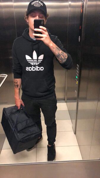  ,   Filip, 27 ,   ,   