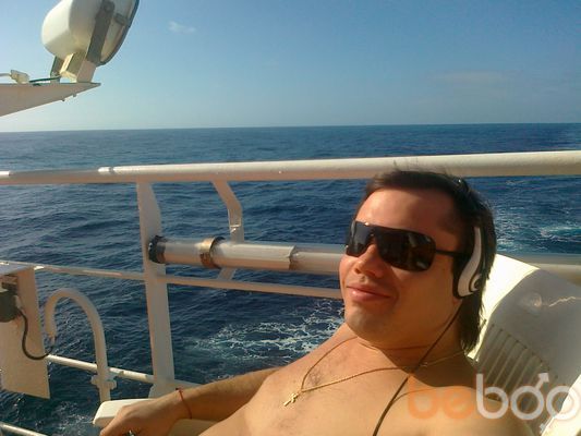  ,   Alex, 42 ,   