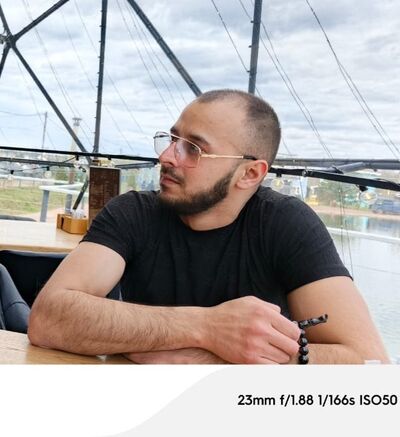  ,   Bek, 32 ,   ,   