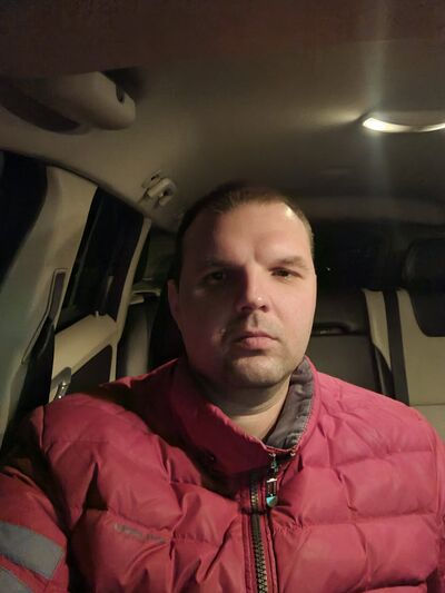  ,   Nikita, 35 ,   ,   
