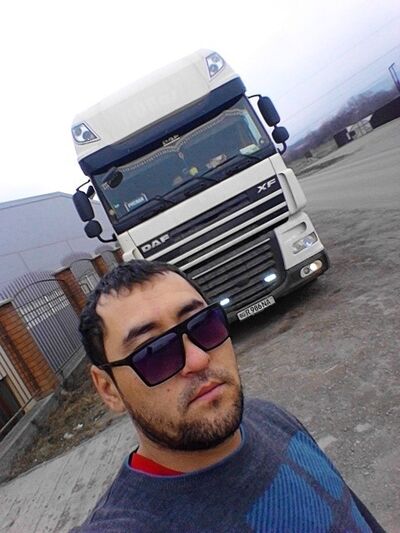  ,   RUSLAN, 40 ,   ,   , c 