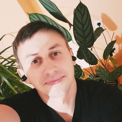  ,   Alexander, 33 ,   ,   , c , 