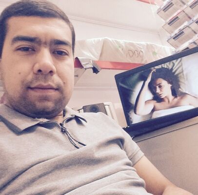 ,   Aziz, 33 ,   ,   