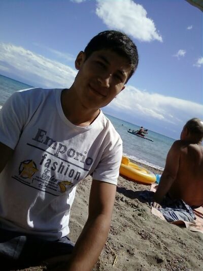  ,   Akrom, 34 ,   ,   , c 