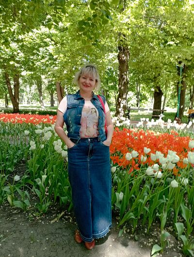  ,   Olga, 53 ,   c 