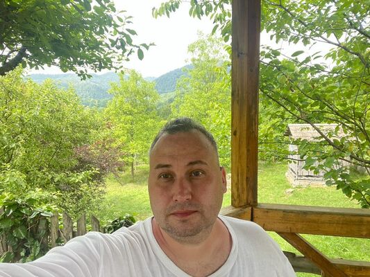  -,   AHTOH, 40 ,   ,   , c , 
