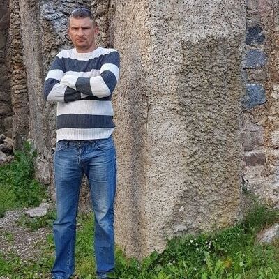  ,   Sergek, 43 ,   ,   , c 