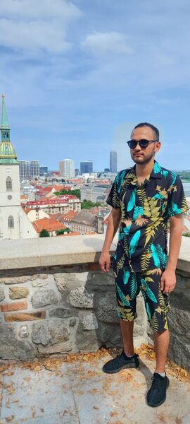  ,   Maqsud, 25 ,   ,   
