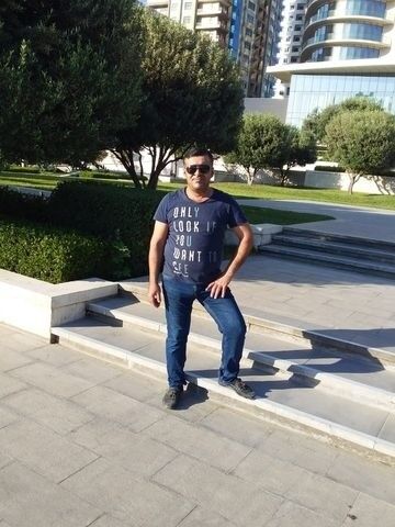  ,   Ilham, 44 ,   ,   , c 