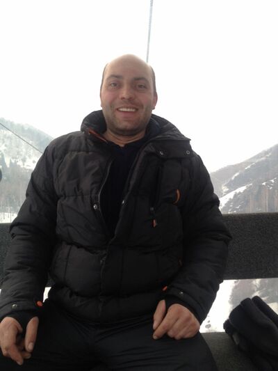  ,   Dima, 41 ,   