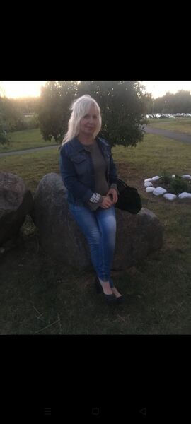  ,   Milena, 59 ,  