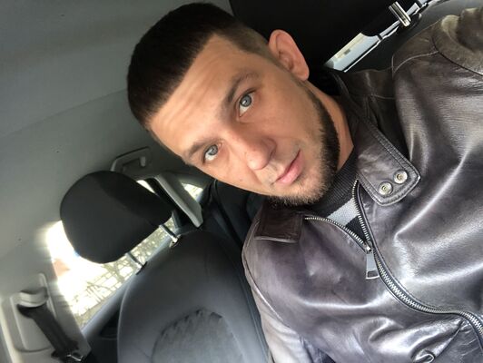  -,   Pavel, 39 ,   ,   