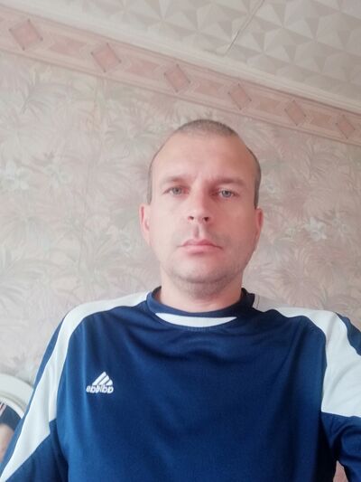  ,   Stas, 41 ,   ,   