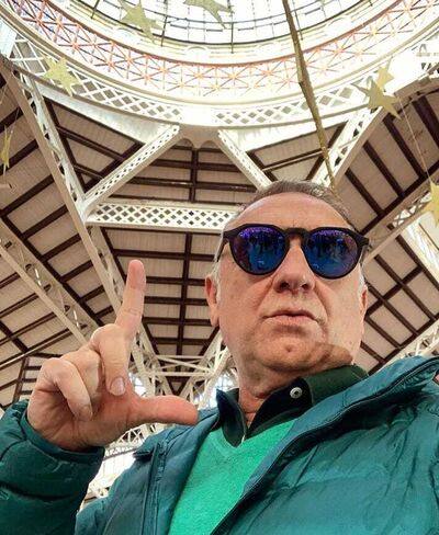  ,   Adams, 60 ,   c 