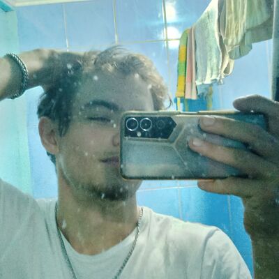 Frankfurt am Main,   German, 21 ,   ,   