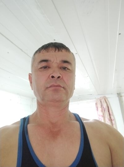  ,   Azamat, 44 ,   c 