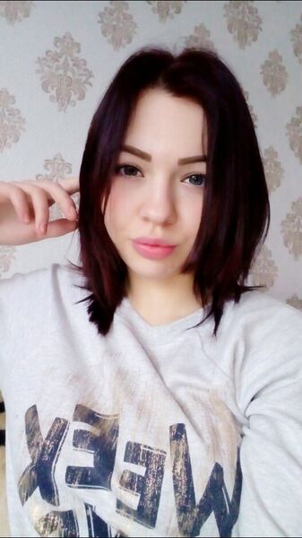  ,   Karina, 26 ,  