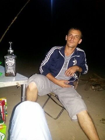  ,   Fedy, 38 ,   