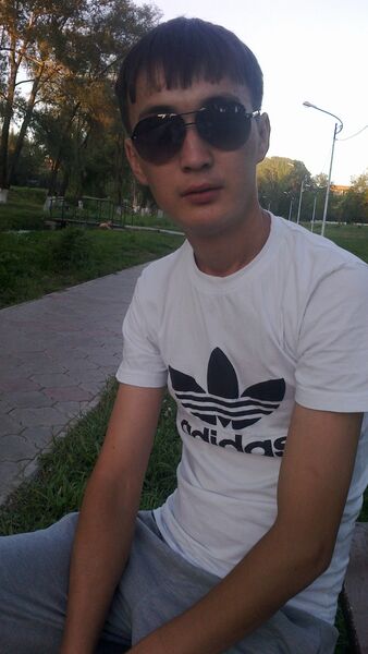  -,   Ernur, 35 ,   ,   , c 