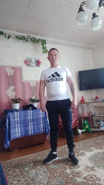  ,   Andrey, 44 ,   c 
