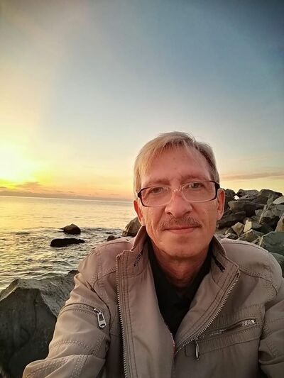  ,   Vitan Vitt, 52 ,  
