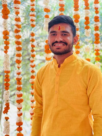  Alajuela,   Bhavya, 27 ,   ,   , c , 