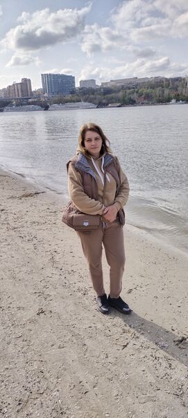  --,   , 52 ,   c 