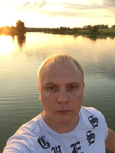  ,   Vanya, 32 ,   ,   